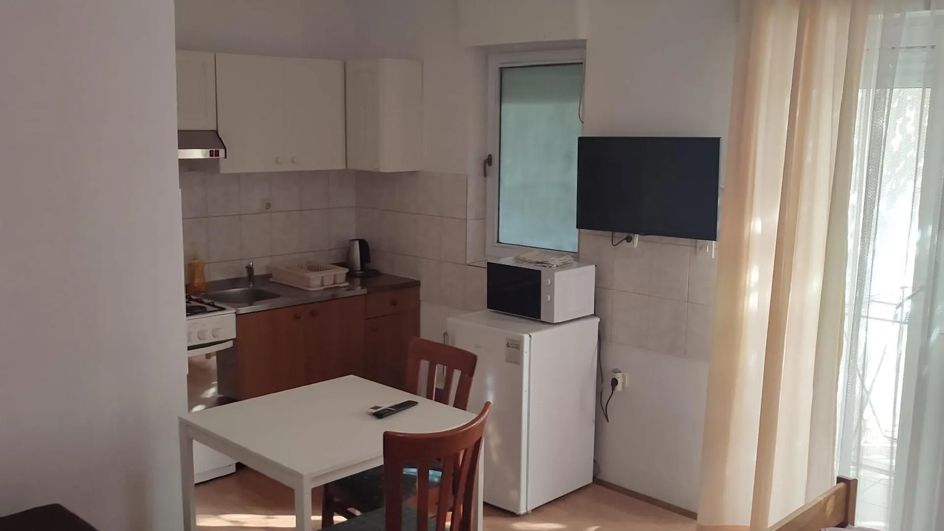 Apartmani Ledenko Kastela Croatia