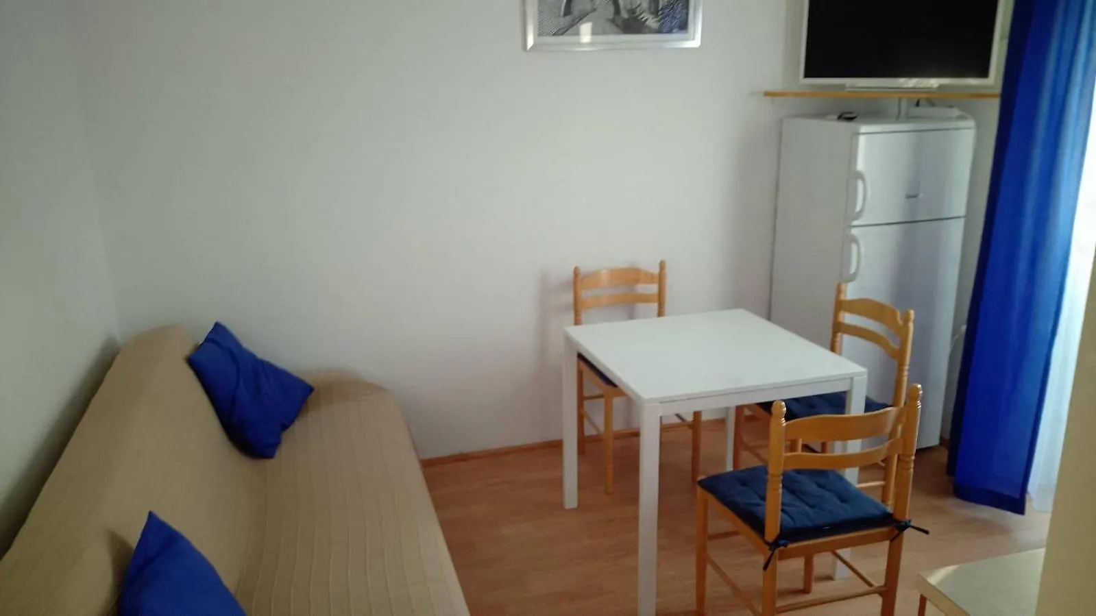 Apartmani Ledenko Kastela Apartment